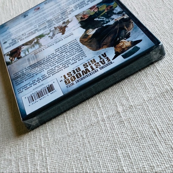 🆕 The Outlaw Josey Wales & Pale Rider Clint Eastwood Double Feature NWT - Picture 7 of 8